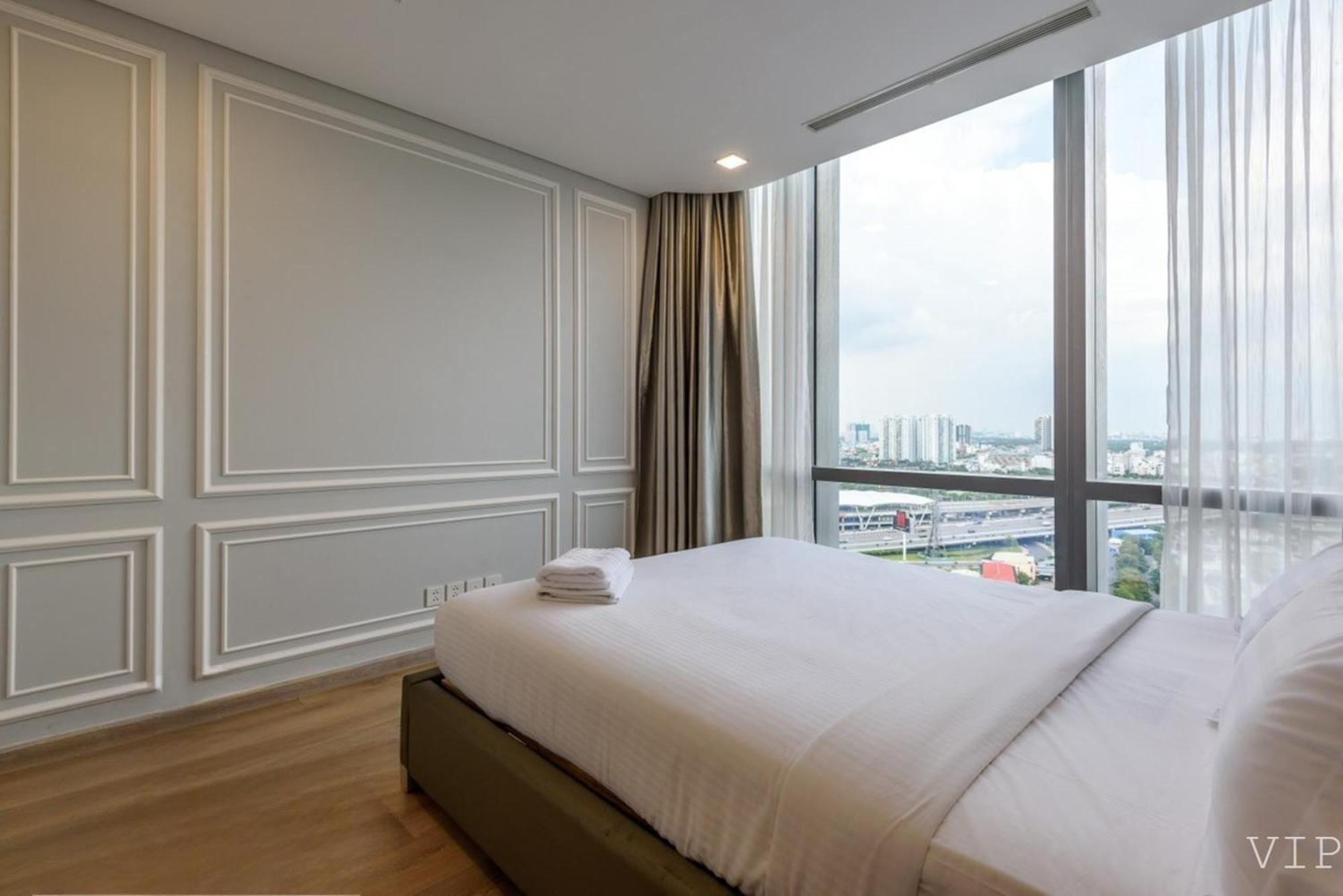 Landmark 81 Infinity Pool - Vip Căn hộ *